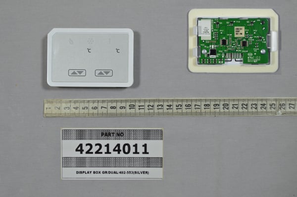 Display Box GR/Dual/492-553 (Silver)