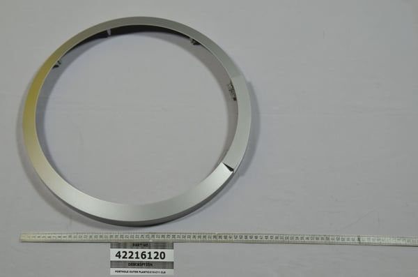 Porthole Outer Plastic/C10-C11 Cls