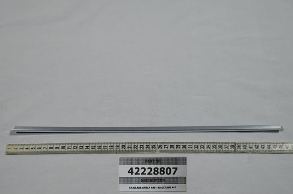 Cr.Glass Shelf Prf/140 (Ext) Wh 447