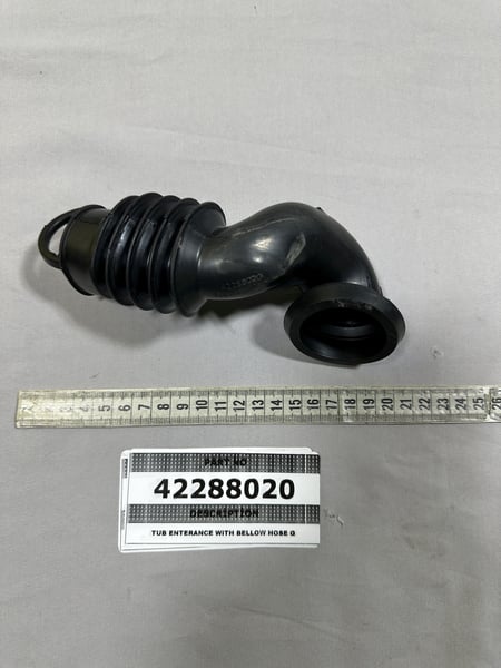 Tub Enterance with Bellow Hose G