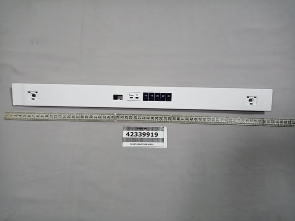 Head Panel/371 (Sw) 432C $