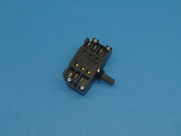 Switch 7-P