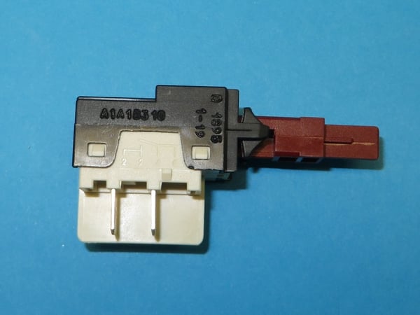 Push Button Strip GSD693