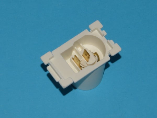 Holder For Lampe