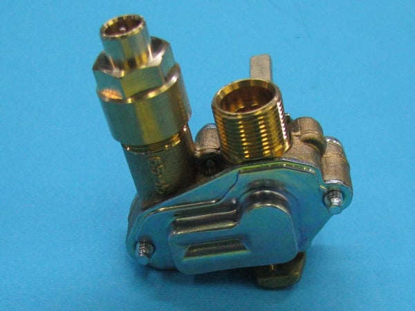 Gas Tap CAL22100 045 Ye