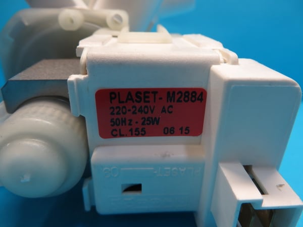 Discharge Pump With Housing