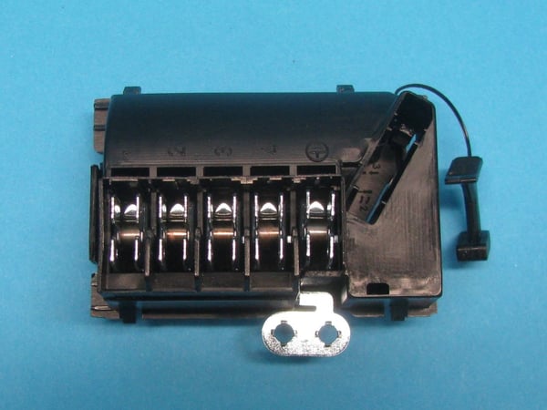 Connecting Terminal