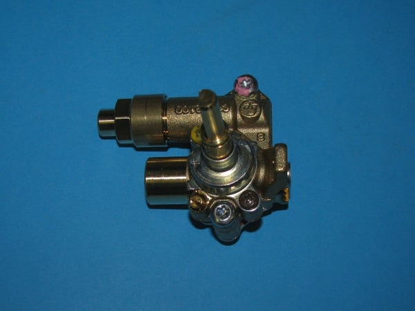 Gas Tap CAL22100 096 Bn