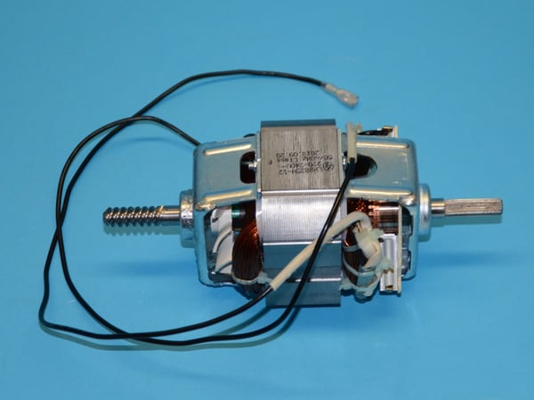 Em 240V AC 400W