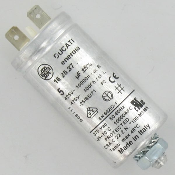 Capacitor