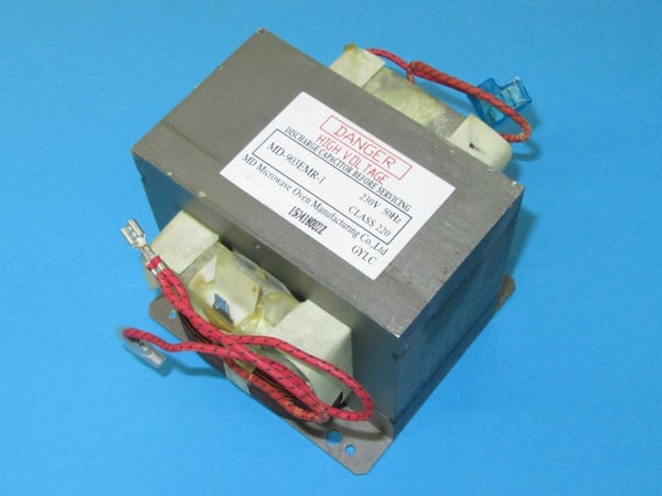Transformer Vn 900W