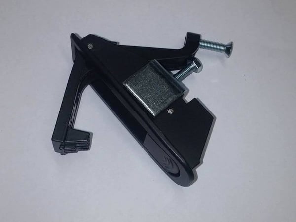 Silo Cover Closing Device