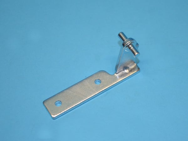 Central Hinge