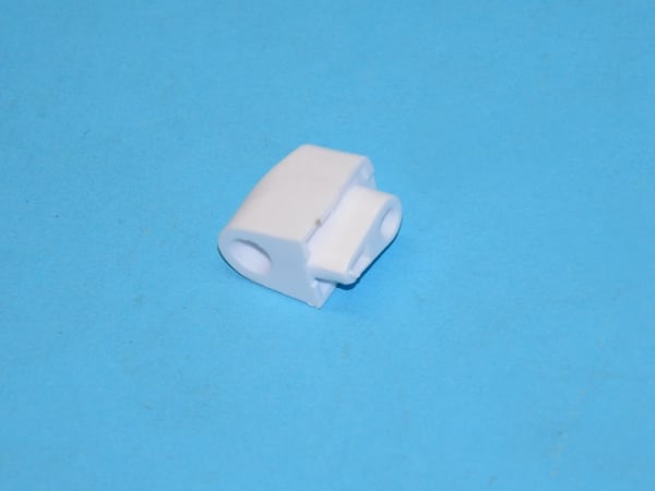 Hinge Fil Plug