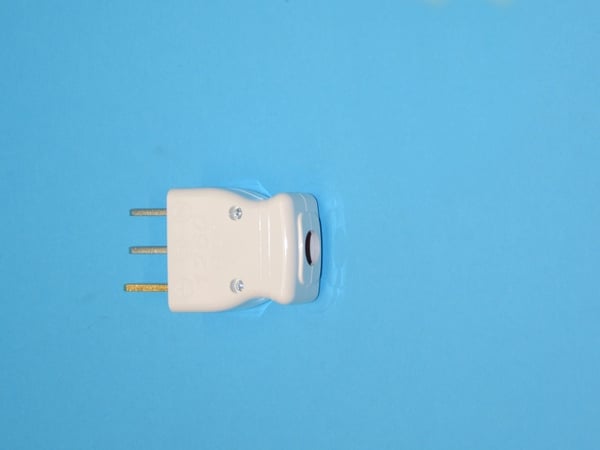 Plug Jovean 2P+E 230V Nor