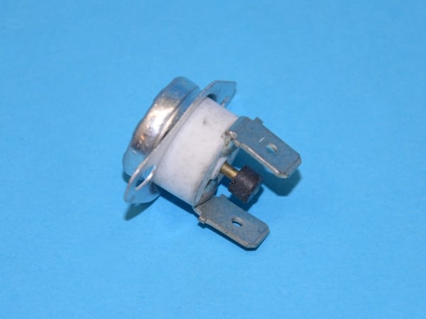 Non Self-resetting Thermal Cut-out XW-13
