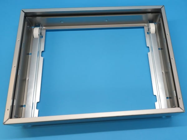 Telescopic Plinth FS60 100 BK022