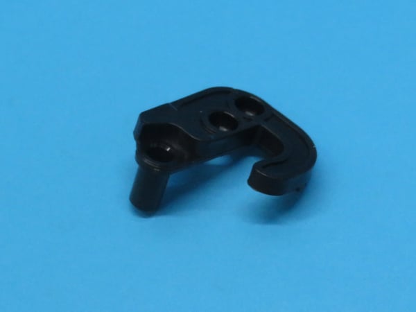 Door Catch L 9005
