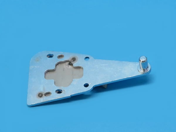Upper Hinge C6-1 L Ot Assy