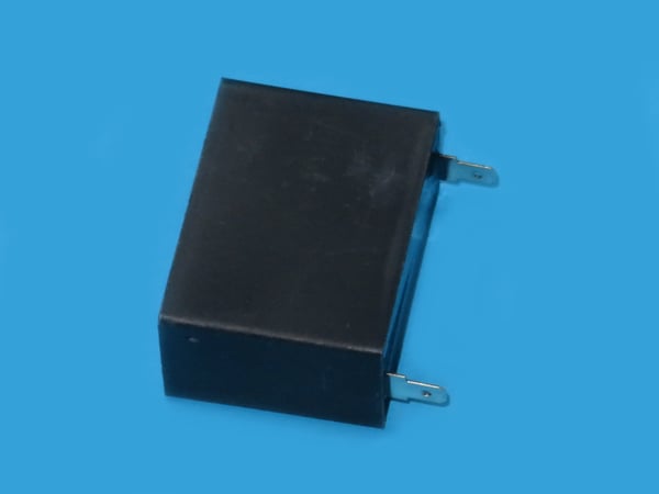 Capacitor 6μF / 450V