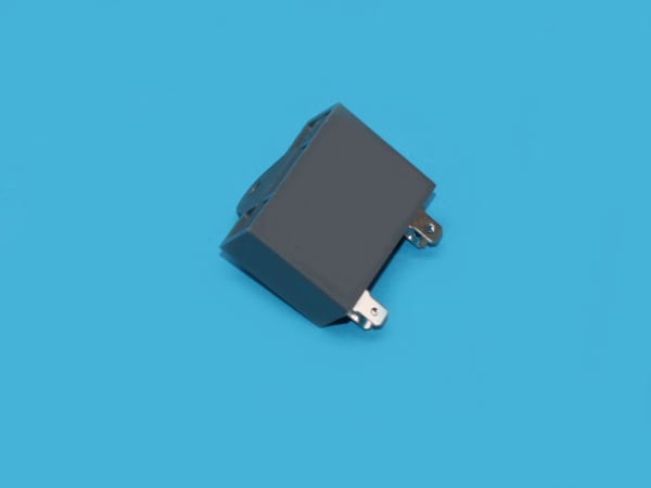 Motor Capacitor AC450V 1,5UF"