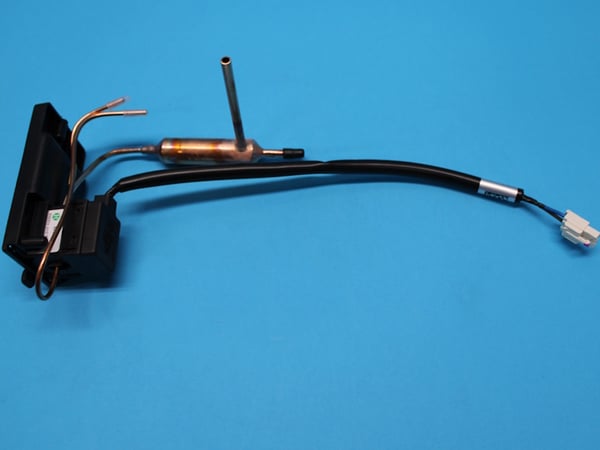 Valve With Filter Lokring B54 Assy