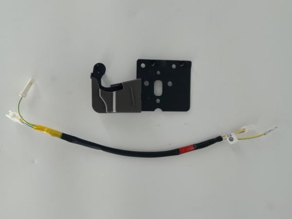 Hinge Upper Left Kpl