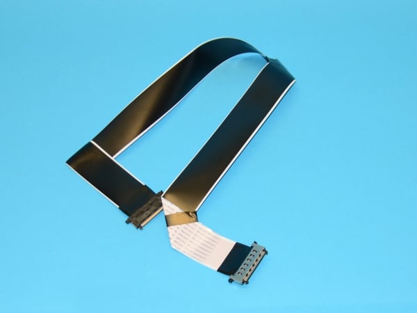 Signal WIRE\FFC-V-51CP-655-Z3\655\655\RO