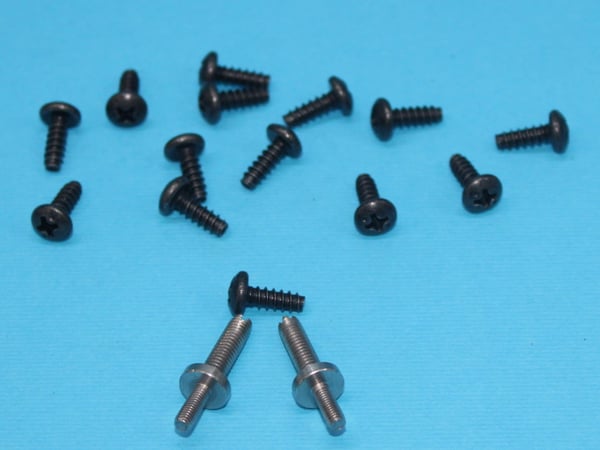Base Screw Set 80L9CE