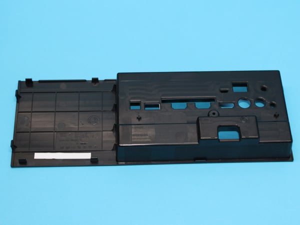 Back Cover 100L9CE Us