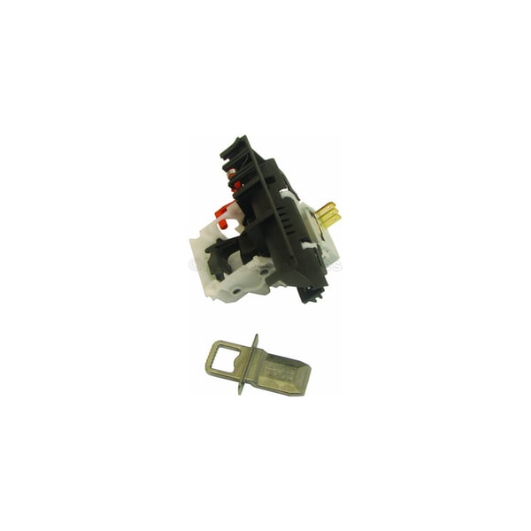 DOOR LATCH ASSEMBLEY