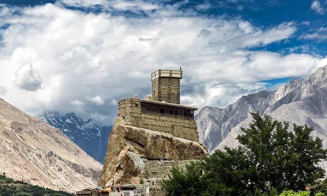 5 Days Hunza By Air Honeymoon Tour