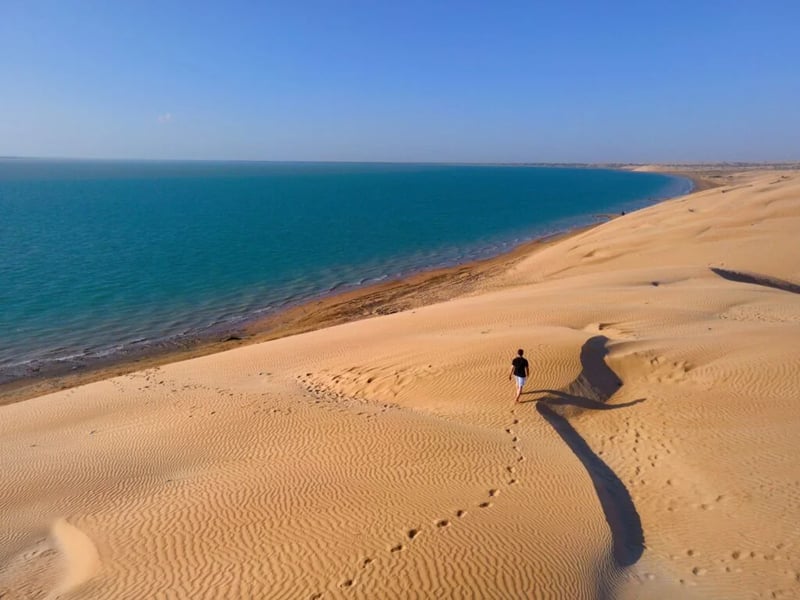 8 Days Balochistan Hingol National Park Tour
