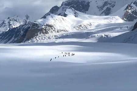 Snow Lake & Hisper La Trek - 4,877m