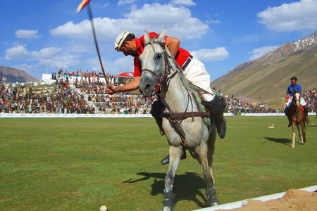 8-Day Shandur Polo Festival Tour