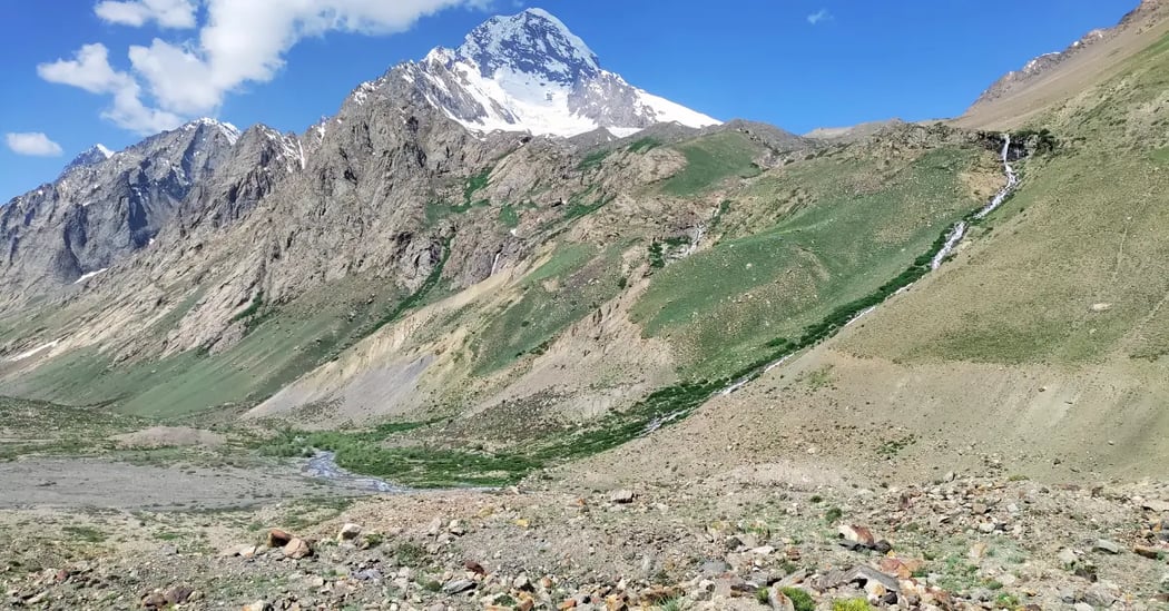 Hindukush: Attar and Ghamubar Pass Trek
