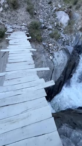 Trek to Death Track (Sarfa-Lam)