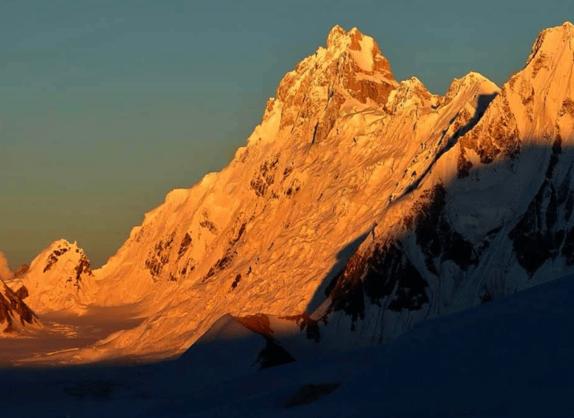 22-Day Snow Lake & Biafo Hispar La Trek