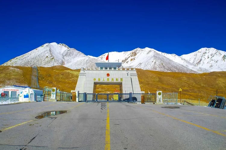 China Border to Gilgit, Chitral, & Fairy Meadows