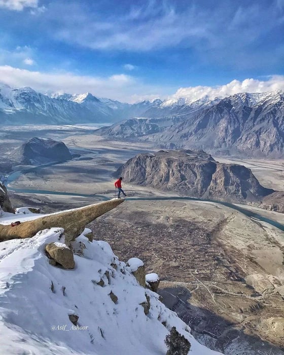 Marsur Rock Trek Hussainabad