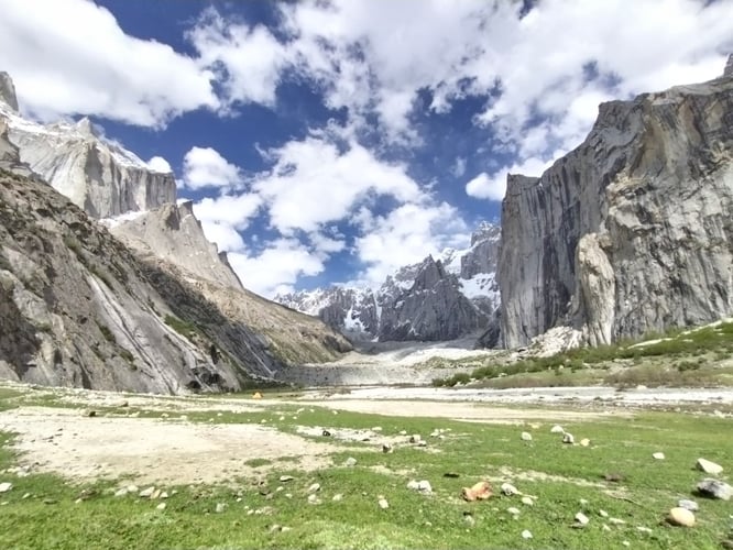 14-Day Nangma Valley & Fairy Meadows Tour