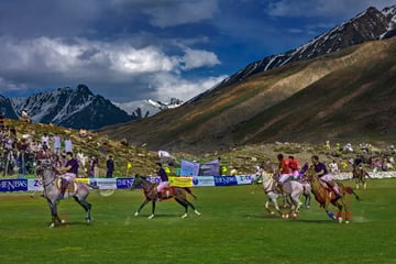 15-Day Pakistan Odyssey: Lahore, Hunza & Chitral