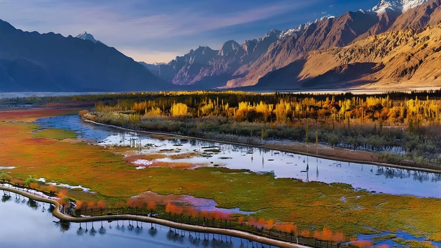 09 Days Majestic Skardu & Hunza Valley Tour