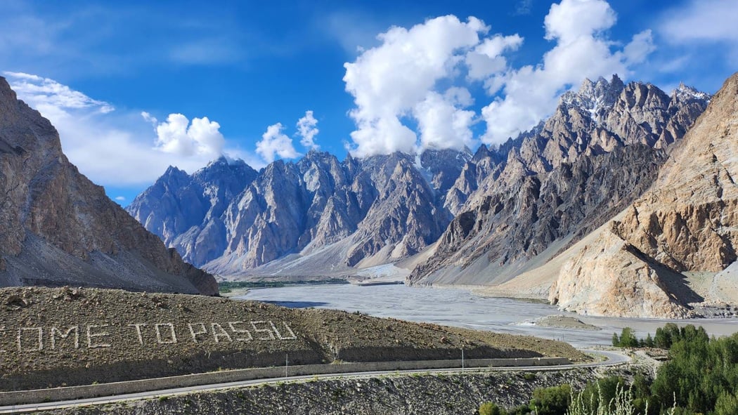 13-Day Majestic Tour of Lahore, Skardu and Hunza