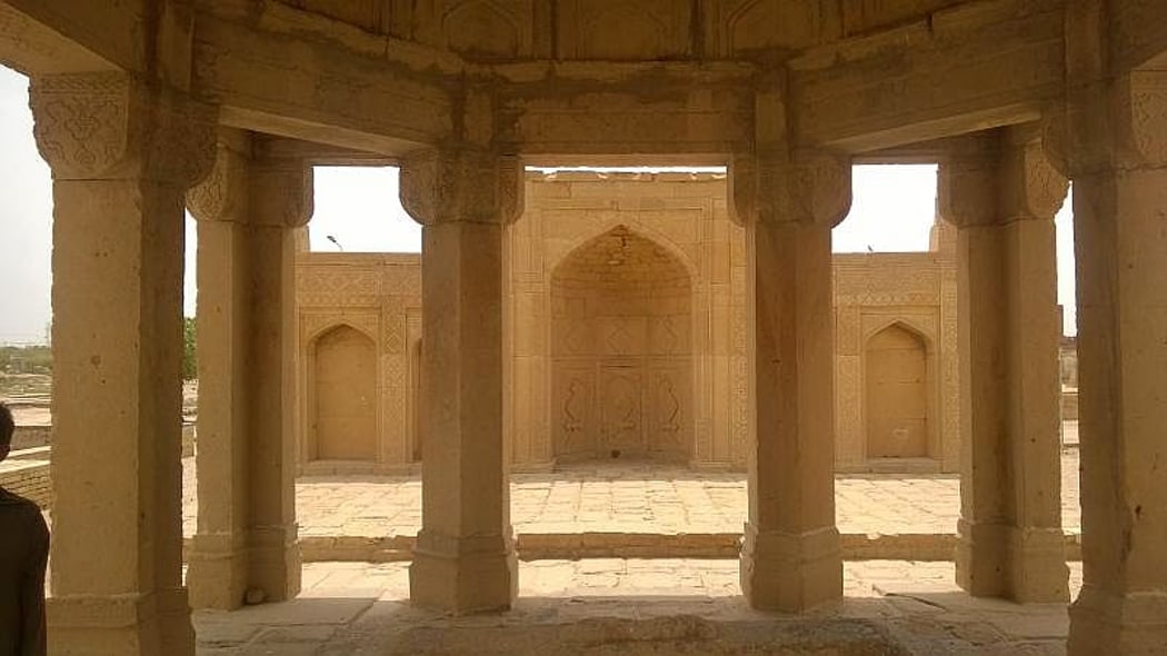 Thatta UNESCO Sites Tour From Karachi