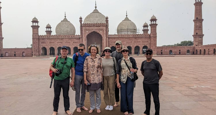 12 Days Lahore, Islamabad, Hunza & Skardu Tour