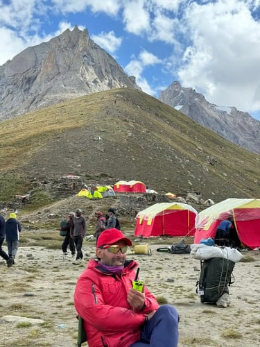 Laila Peak Base Camp Trek: Karakoram Adventure