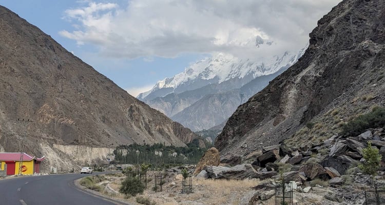 12 Days Lahore, Islamabad, Hunza & Skardu Tour