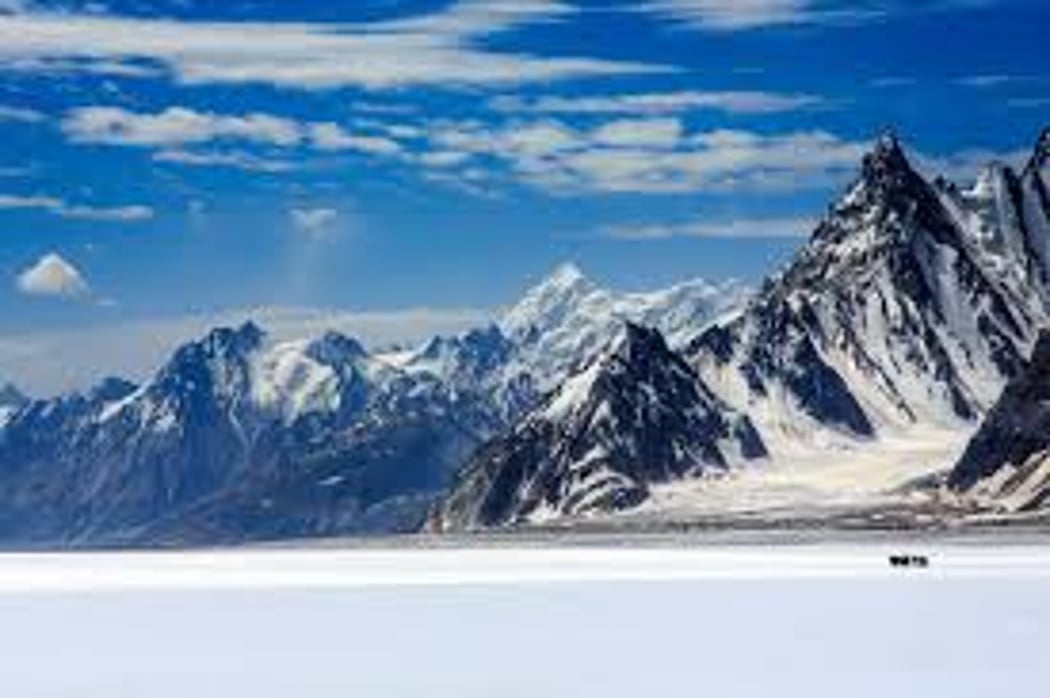 Biafo Hispar La Trek: 19-Day High-Altitude