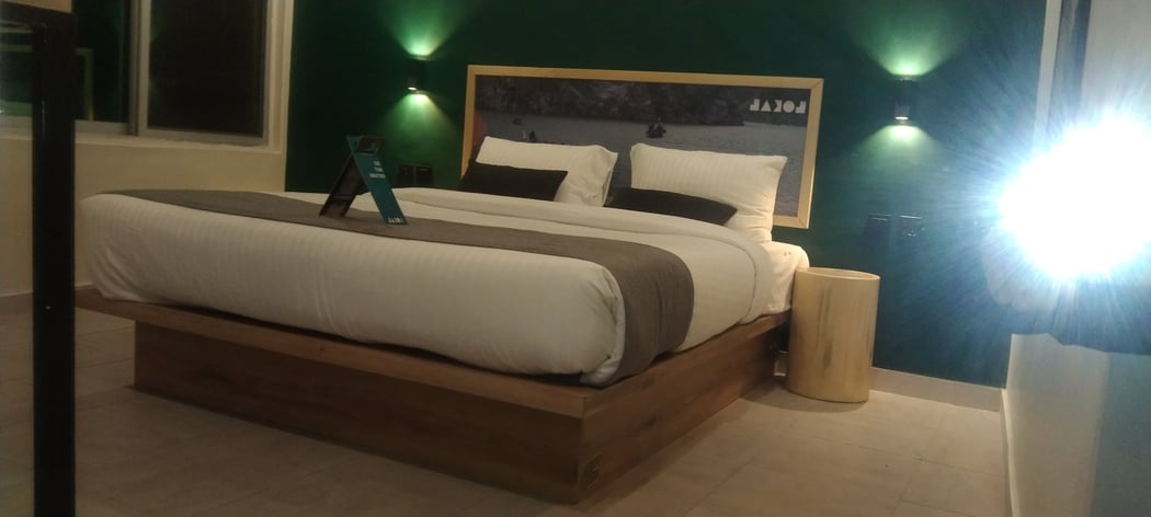 Deluxe Master Bedroom